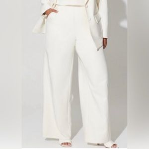 New! Pull-on Wide Leg Studio Refined Crepe High-Rise Pant